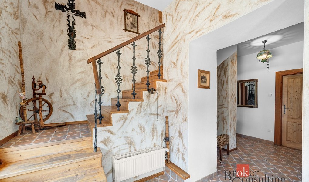Prodej domu 450 m² s pozemkem 3 336 m², Lhotka – náhled fotky 28