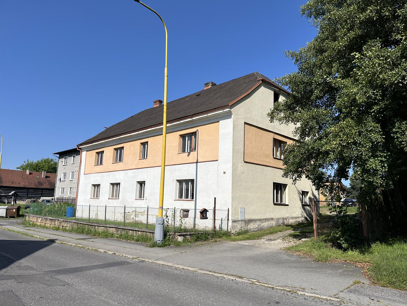 Prodej domu 292 m² s pozemkem 1 628 m² – fotografie 2