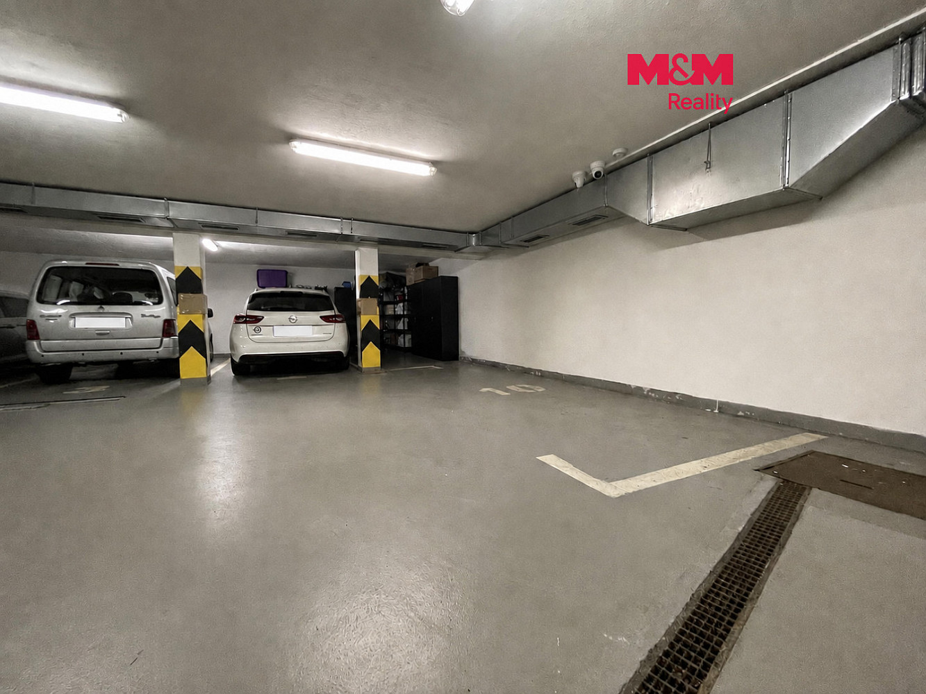 Prodej garážového stání, 11 m2, Praha 5 - Košíře, ul. Tůmova