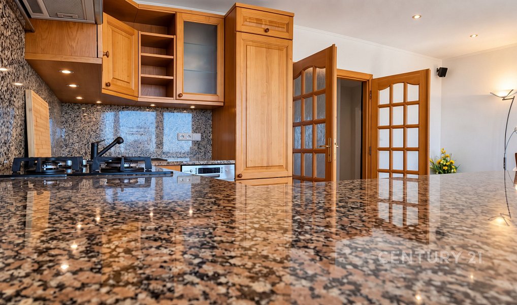 Prodej bytu 4+kk 90 m², Praha – náhled fotky 2