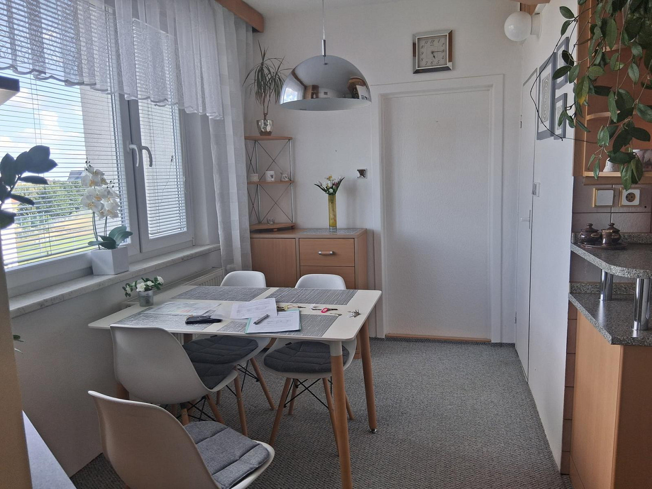 Pronájem bytu 3+1 71 m² — photo 2