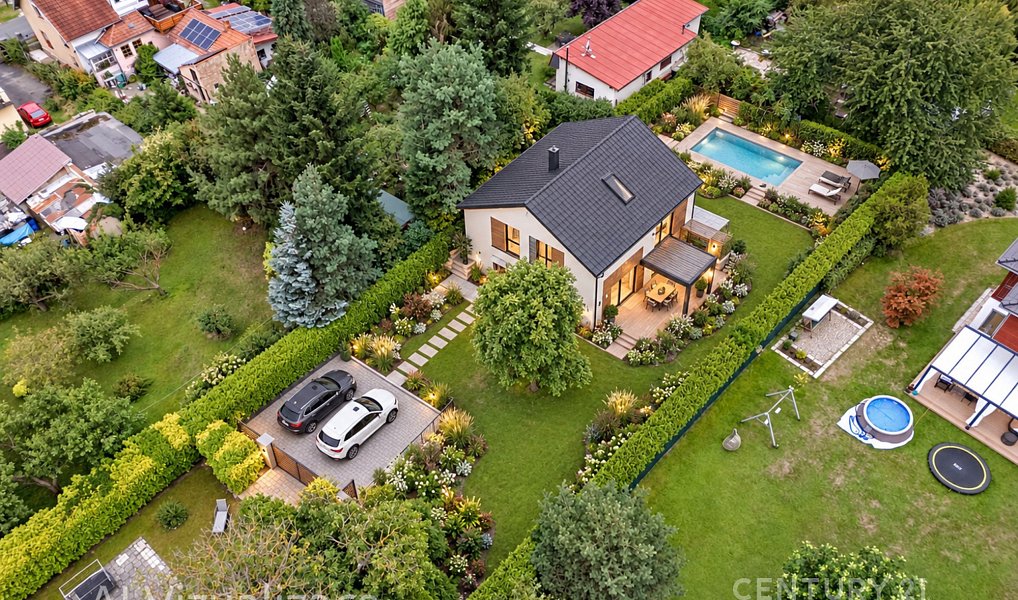 Prodej domu 215 m² s pozemkem 1 960 m², Škvorec – náhled fotky 19