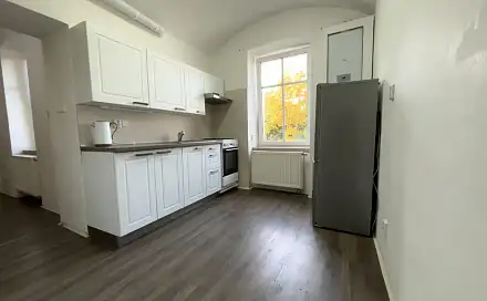 Pronájem bytu 1+1 36 m², U Dráhy, Plzeň - Skvrňany