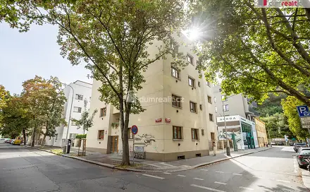 Prodej bytu 2+1 44 m², Pernerova, Praha 8 - Karlín