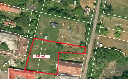 Pronájem zahrady 1 555 m², Městec Králové - Vinice, okres Nymburk