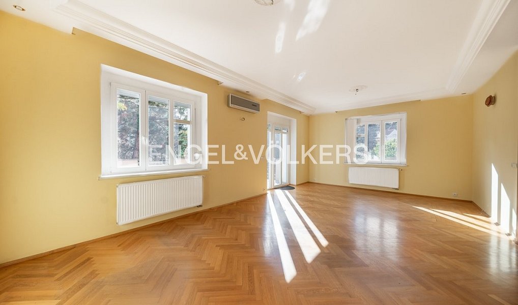 Pronájem domu 560 m² s pozemkem 700 m², Praha – náhled fotky 5
