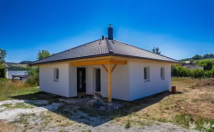 Prodej domu 80 m² s pozemkem 808 m², Nišovice
