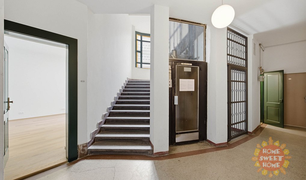Pronájem kanceláře 17 m², Praha – náhled fotky 4