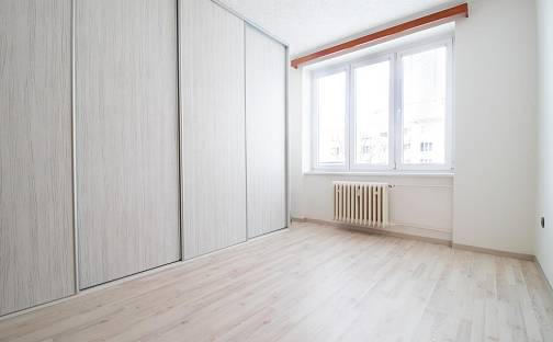 Pronájem bytu 3+1 78 m², Čtvercová, Neratovice, okres Mělník