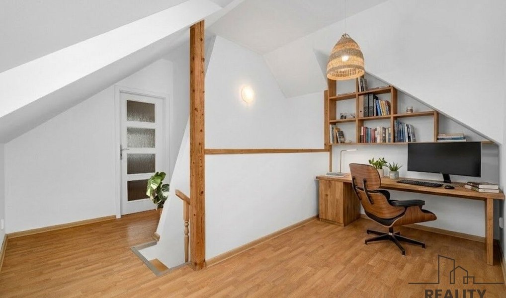 Prodej bytu 4+kk 110 m², Poděbrady – náhled fotky 11