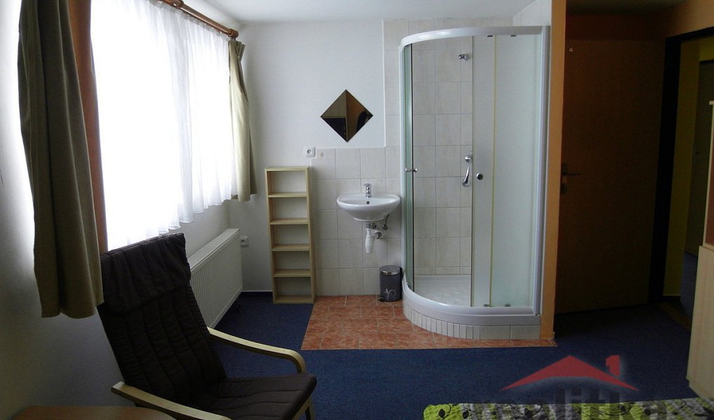 Pronájem pokoje 20 m², Opava – náhled fotky 3