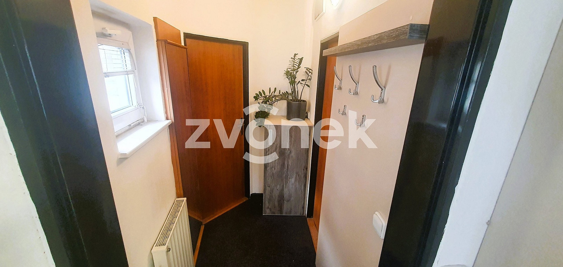 Pronájem kanceláře 28 m² – fotografie 4