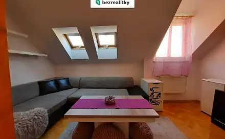 Prodej bytu 1+kk 35 m², Orebitská, Praha 3 - Žižkov