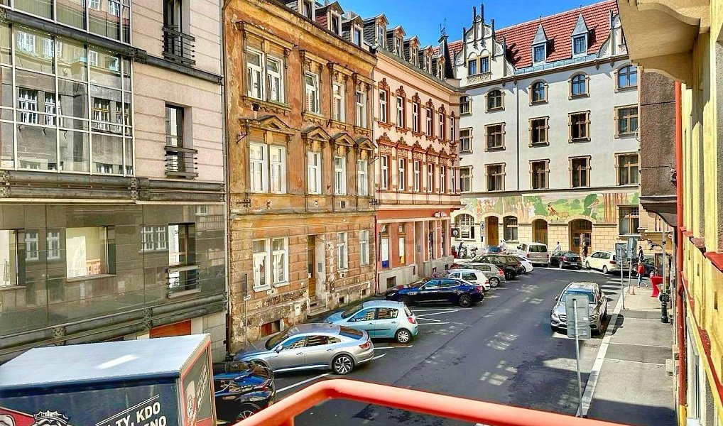 Pronájem bytu 3+1 90 m², Karlovy Vary – náhled fotky 10