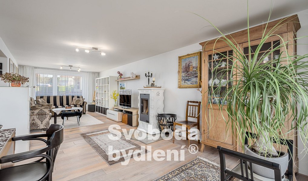 Prodej domu 222 m² s pozemkem 344 m², Praha – náhled fotky 3