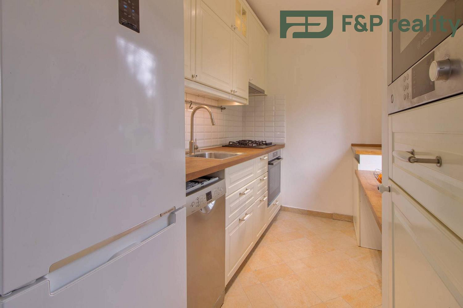 Pronájem bytu 3+kk 64 m² — photo 4