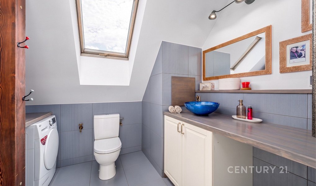 Prodej bytu 2+kk 45 m², Jesenice – náhled fotky 11