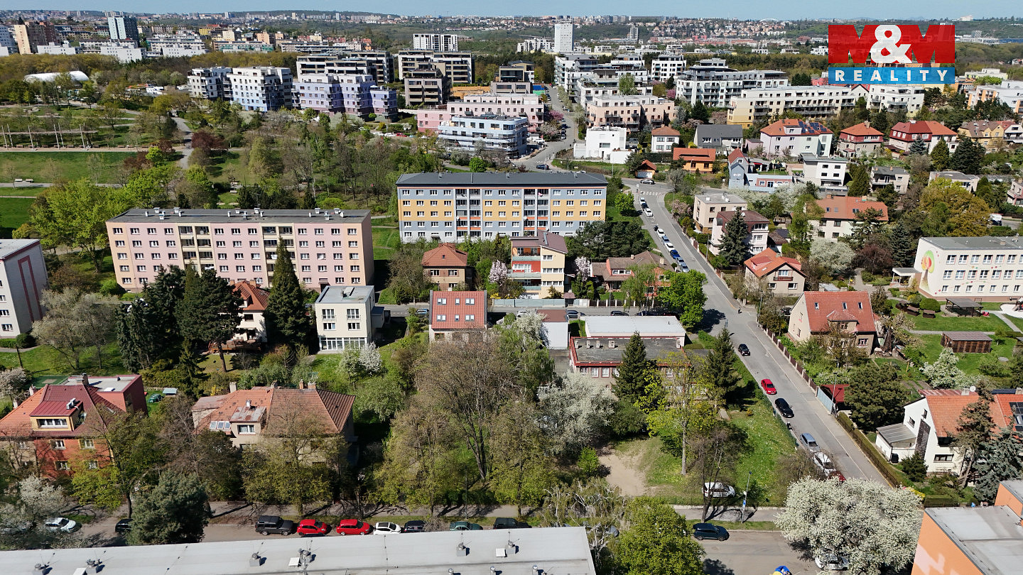 Prodej stavebního pozemku 591 m² — photo 5