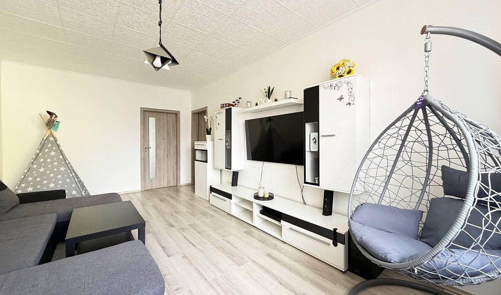 Prodej bytu 3+1 77 m², Klášterec nad Ohří – náhled fotky 3