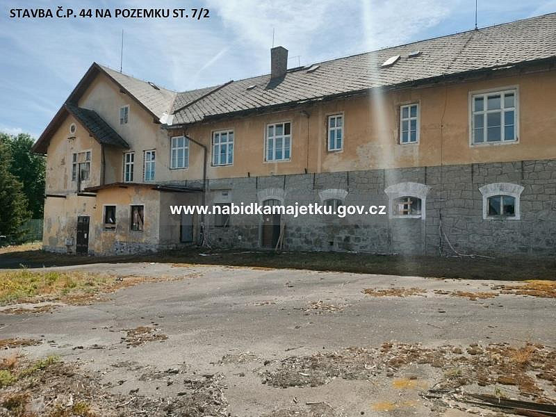 Prodej domu 2 182 m² s pozemkem 27 202 m² — photo 4