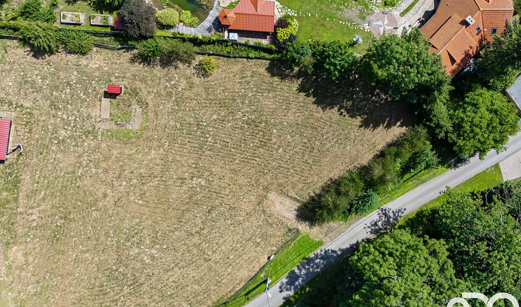 Prodej stavebního pozemku 1 200 m², Jinolice – náhled fotky 5