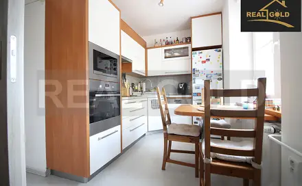 Prodej bytu 2+1 55 m², Dělnické nám., Třebíč - Borovina