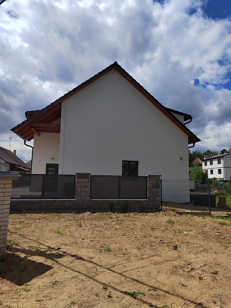 Pronájem domu 150 m² — photo 3