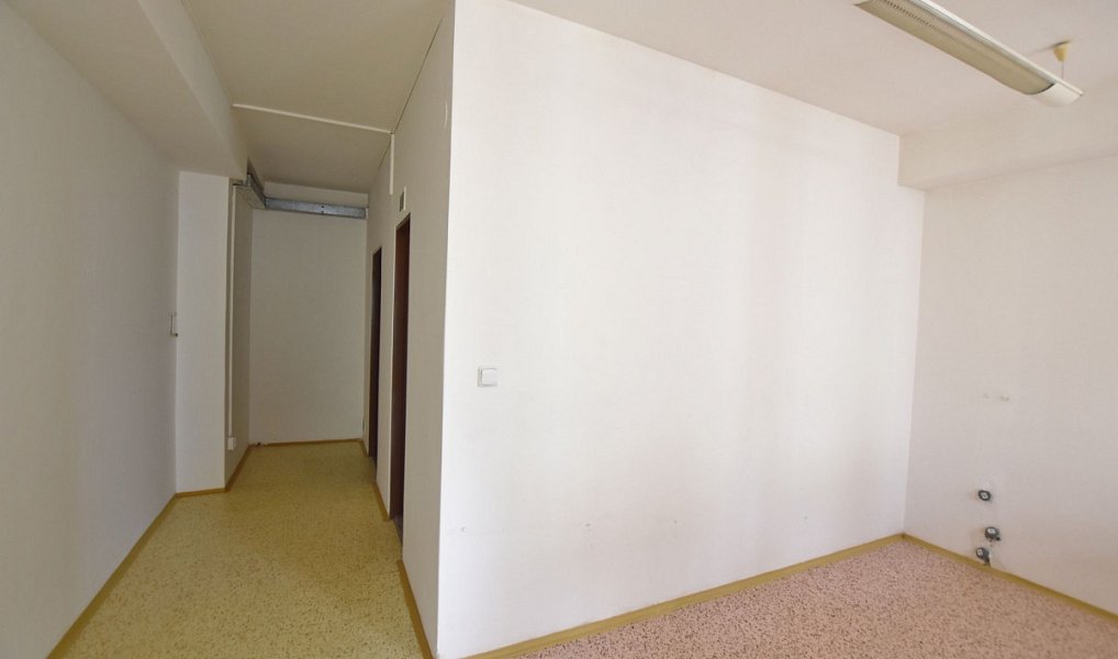 Pronájem obchodních prostor 72 m², Uherský Brod – náhled fotky 7