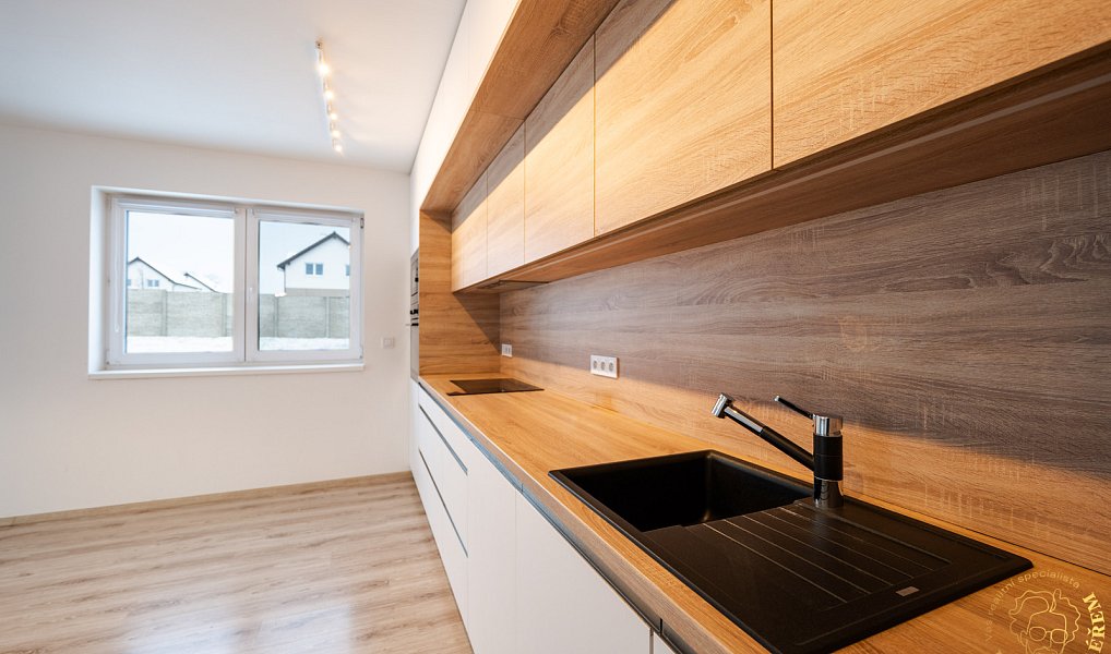 Prodej domu 130 m² s pozemkem 766 m², Smilovice – náhled fotky 6