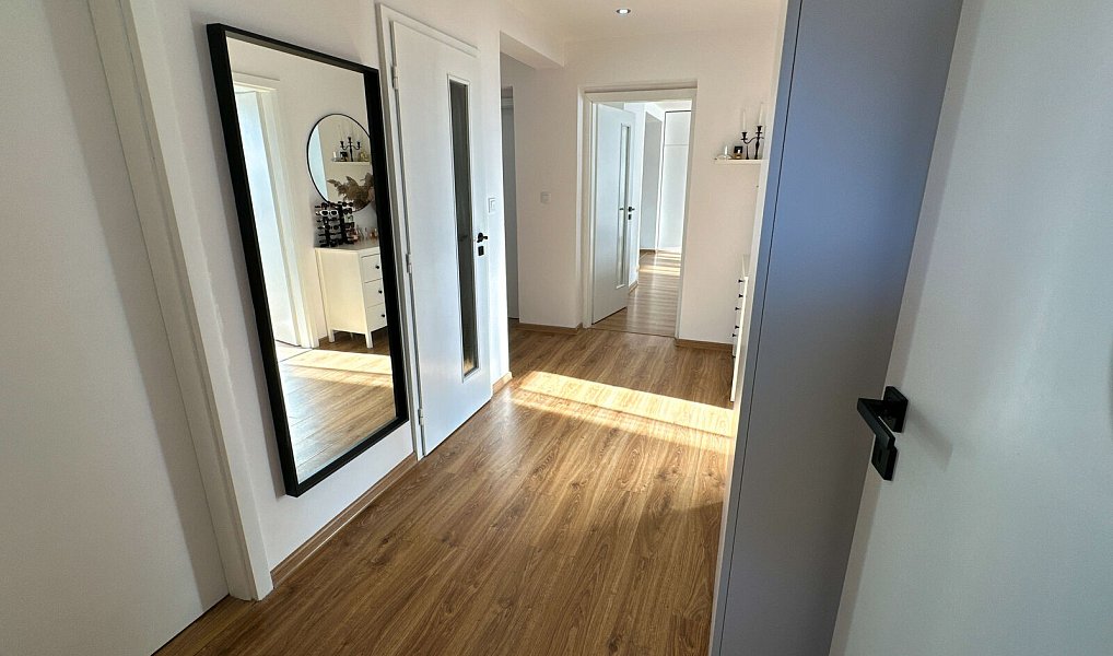 Prodej domu 300 m² s pozemkem 154 m², Tachov – náhled fotky 26