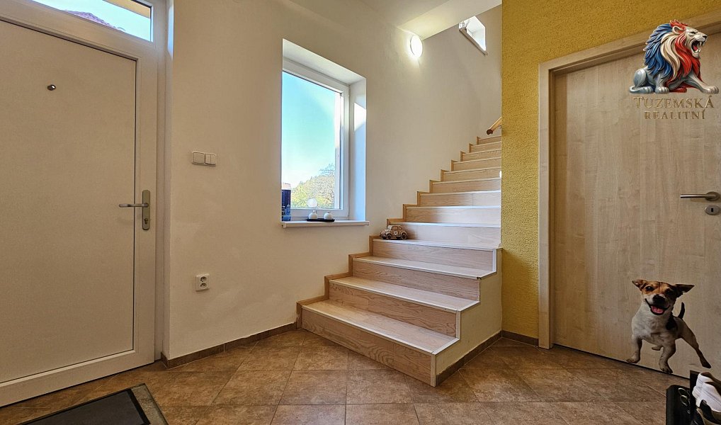 Prodej domu 237 m² s pozemkem 525 m², Kunštát – náhled fotky 4