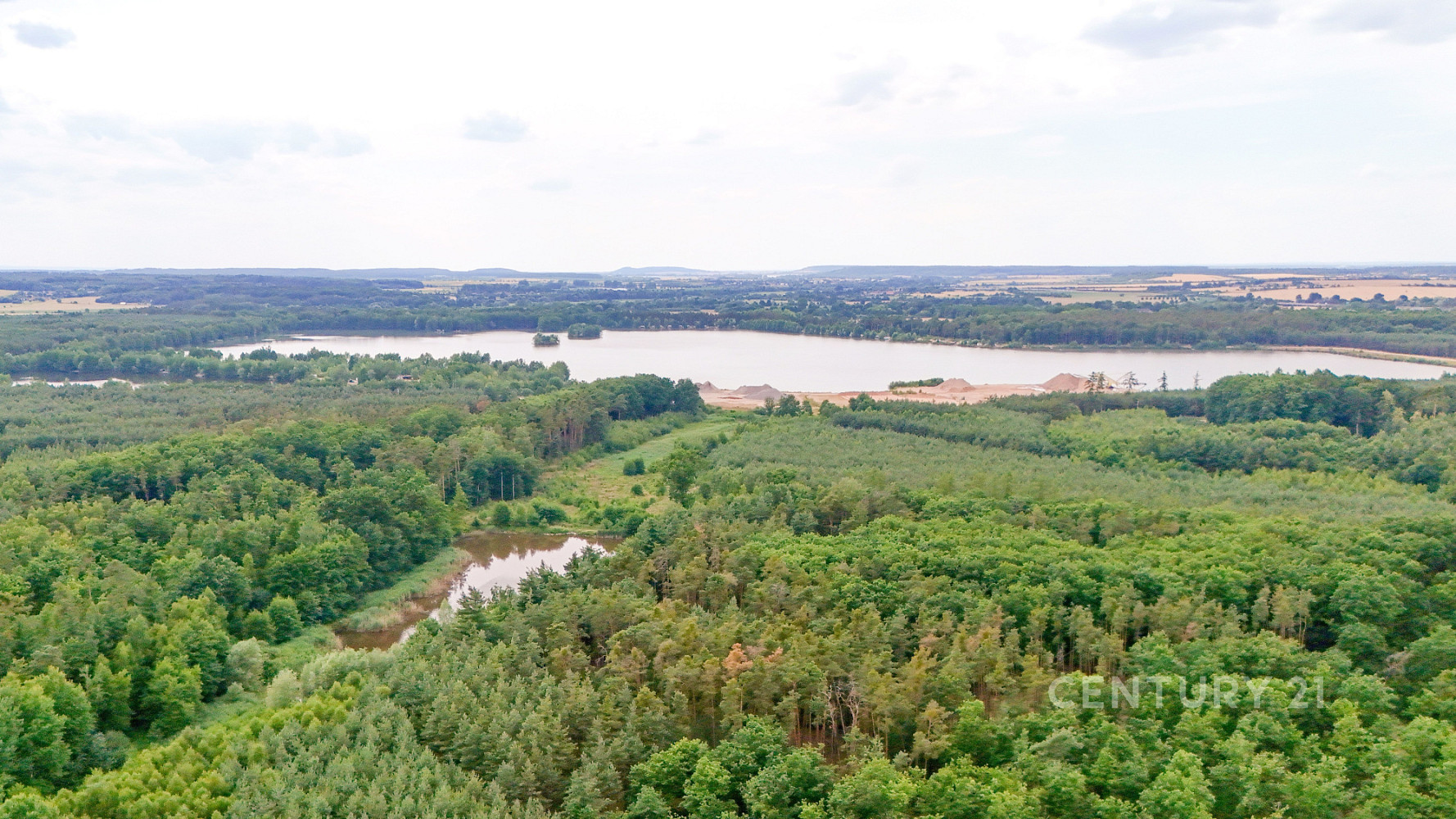 Prodej stavebního pozemku 5 657 m²