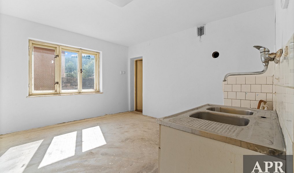 Prodej domu 123 m² s pozemkem 4 224 m², Lopeník – náhled fotky 15