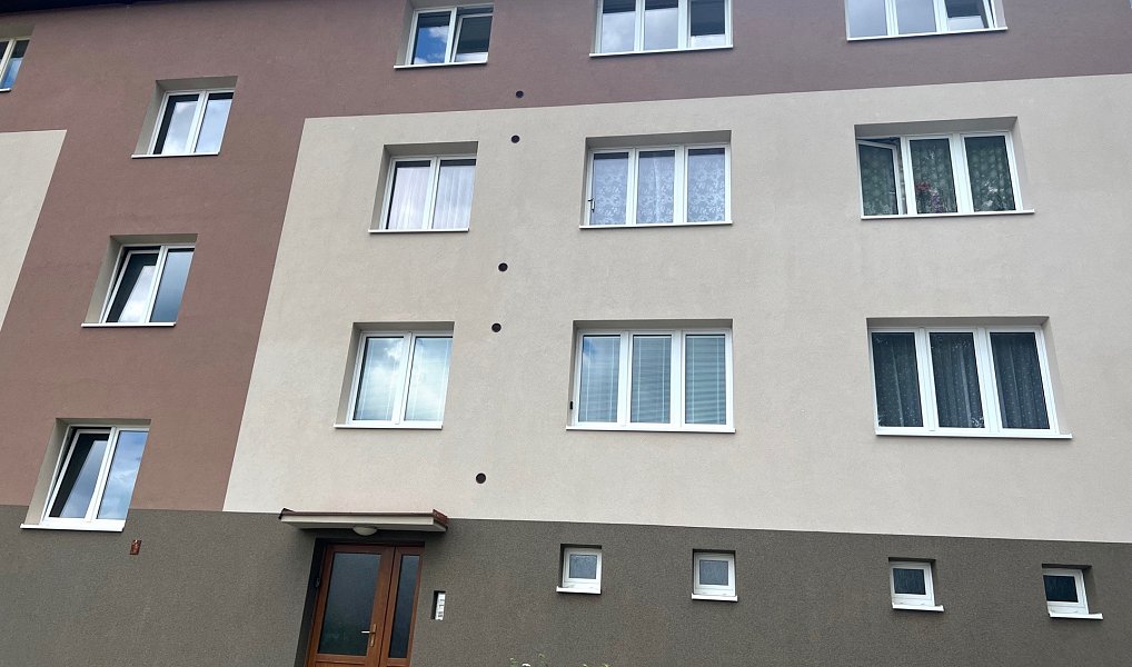 Prodej bytu 3+1 76 m², Nová Pec – náhled fotky 2