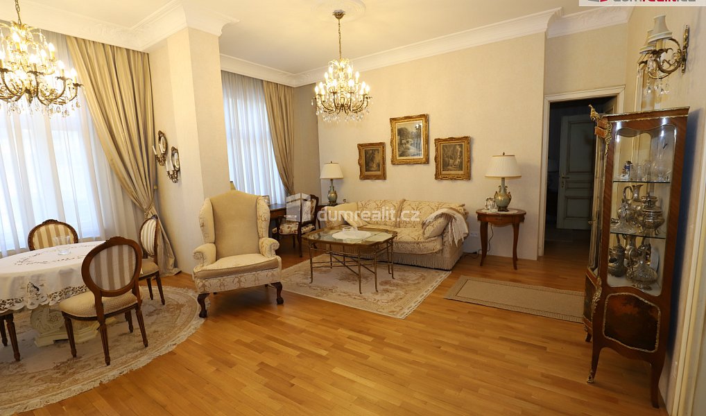 Prodej bytu 2+kk 68 m², Mariánské Lázně – náhled fotky 2