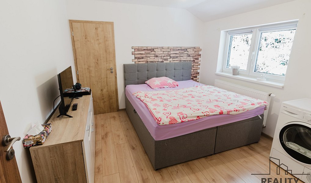 Prodej domu 100 m² s pozemkem 300 m², Oslavany – náhled fotky 5