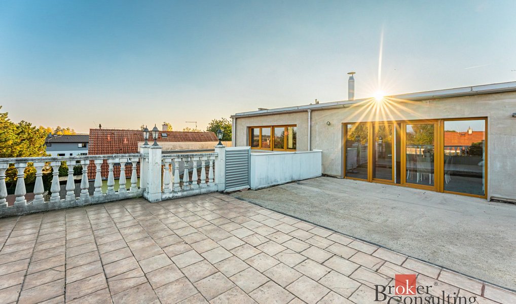Prodej domu 448 m² s pozemkem 989 m², Velké Přítočno – náhled fotky 6