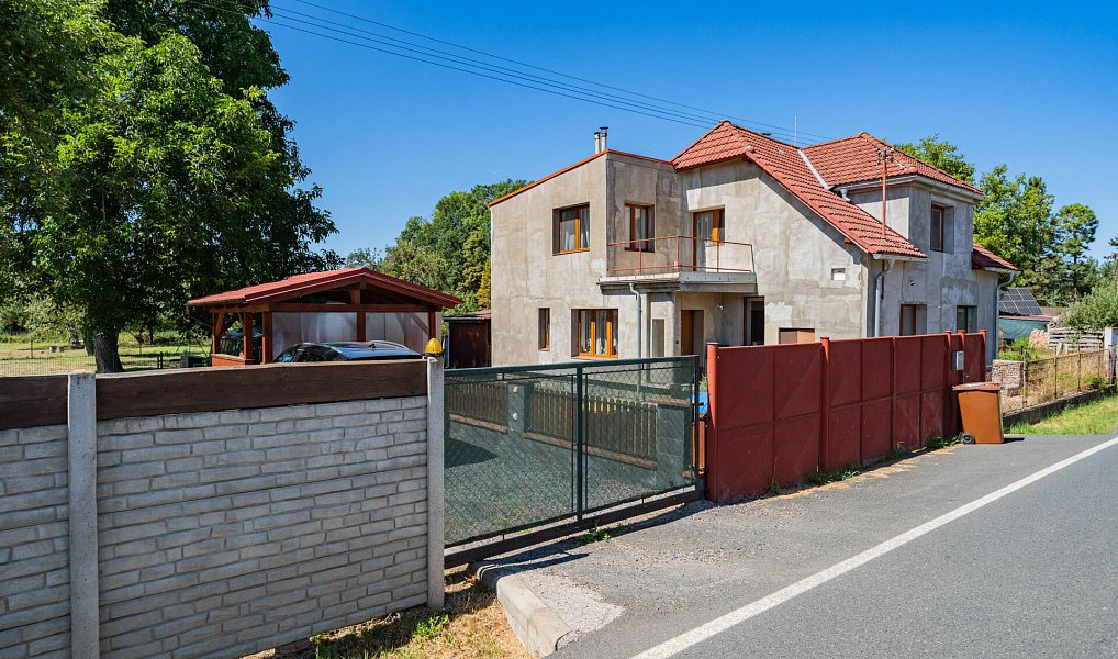 Prodej domu 130 m² s pozemkem 1 444 m², Žáky – náhled fotky 19