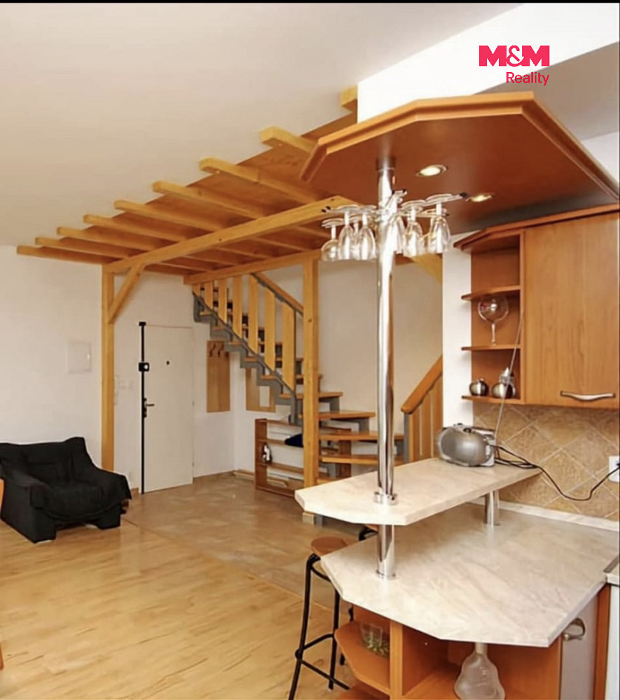 Pronájem bytu 2+kk 65 m² — photo 2