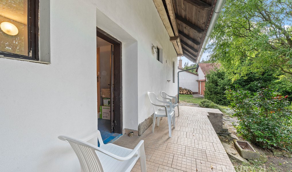 Prodej chaty/chalupy 310 m² s pozemkem 2 159 m², Kněževes – náhled fotky 15