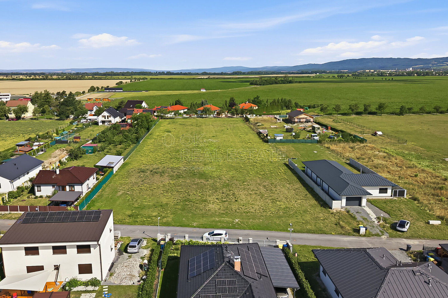 Prodej stavebního pozemku 4 033 m² — photo 2