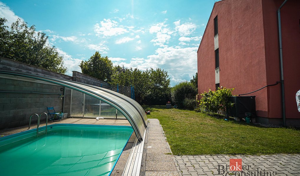 Prodej bytu 4+kk 111 m², Řitka – náhled fotky 14