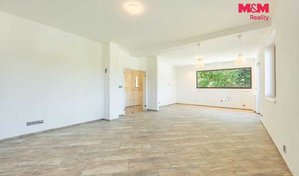 Prodej domu 198 m² s pozemkem 1 543 m², Hradečno – náhled fotky 6
