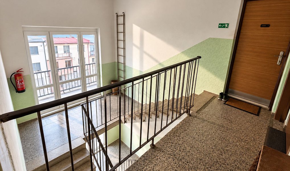 Prodej bytu 3+1 83 m², Chvaletice – náhled fotky 15