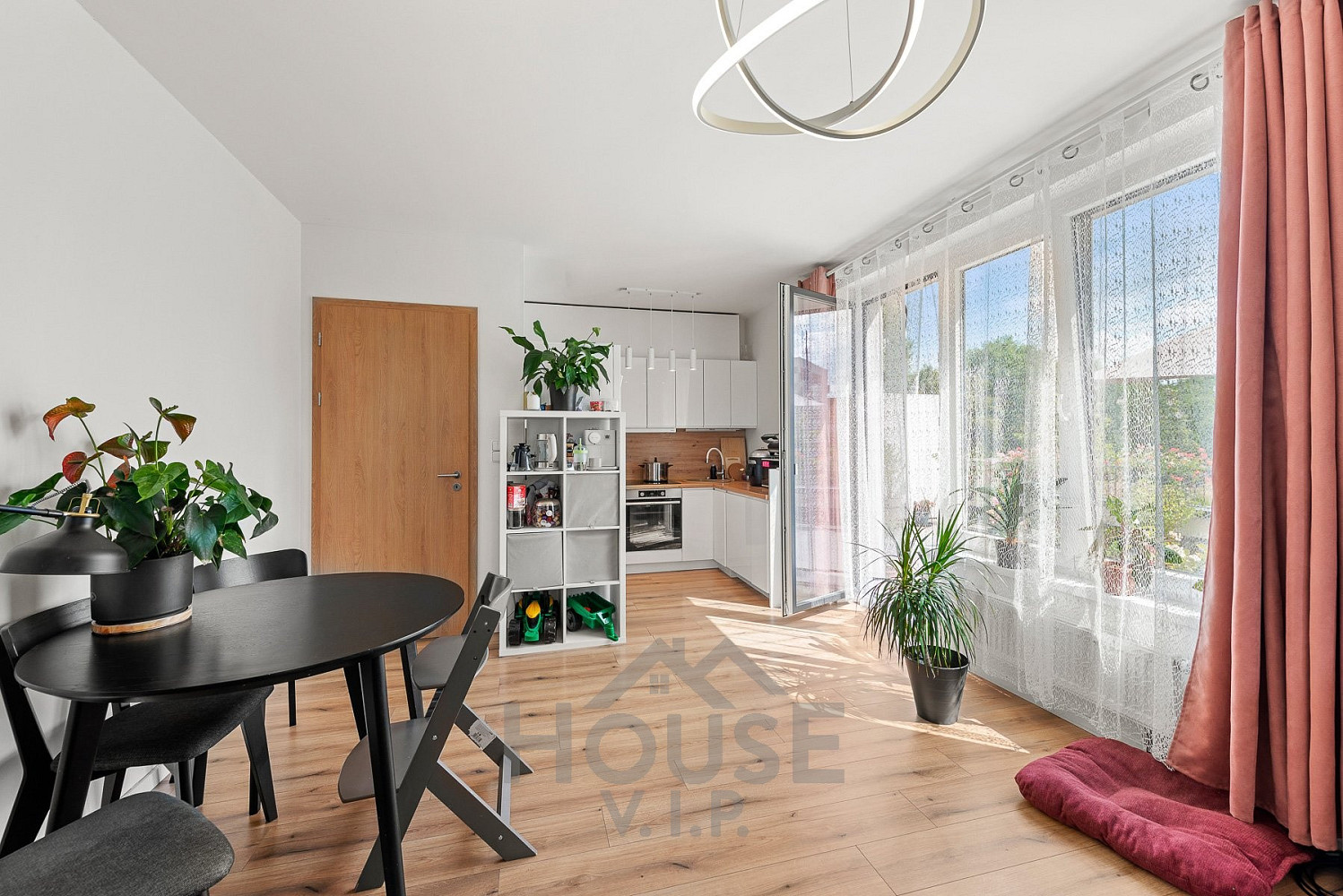 Prodej bytu 2+kk 60 m² – fotografie 3