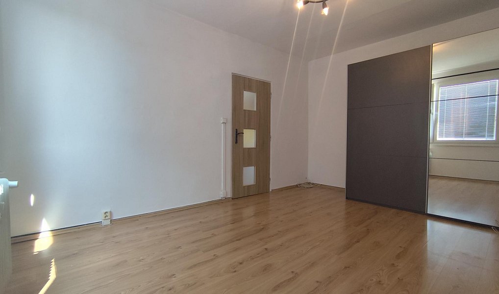 Prodej bytu 1+1 35 m², Žatec – náhled fotky 9