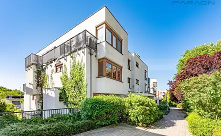 Pronájem bytu 2+kk 81 m², Na Císařce, Praha 5 - Smíchov