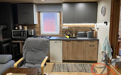Prodej chaty/chalupy 28 m² s pozemkem 588 m², Lipová - Seč, okres Prostějov