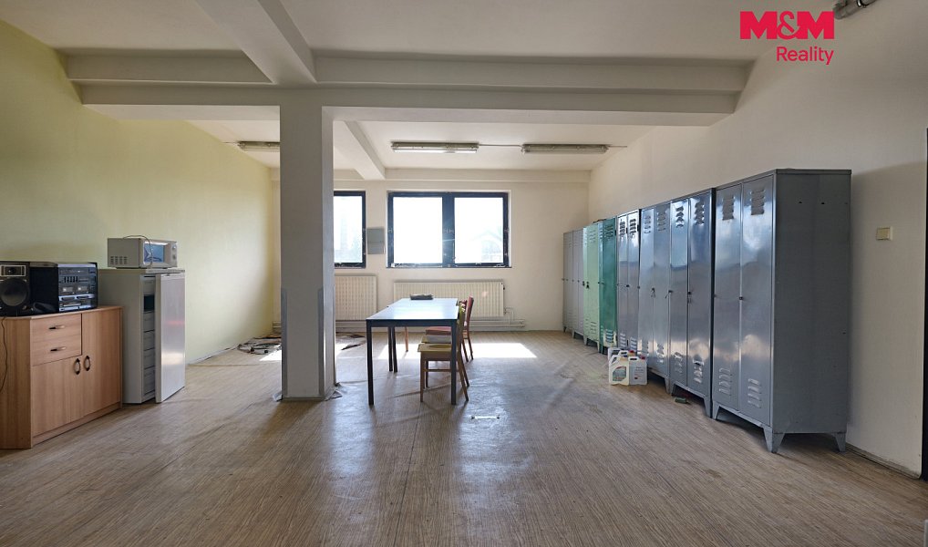 Prodej výrobních prostor 1 414 m², Kroměříž – náhled fotky 23