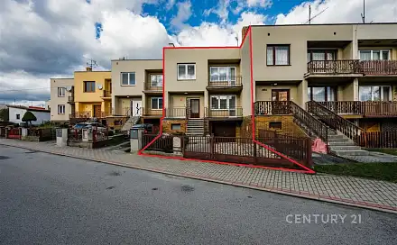 Prodej domu 192 m² s pozemkem 302 m², Luční, Soběslav - Soběslav III, okres Tábor